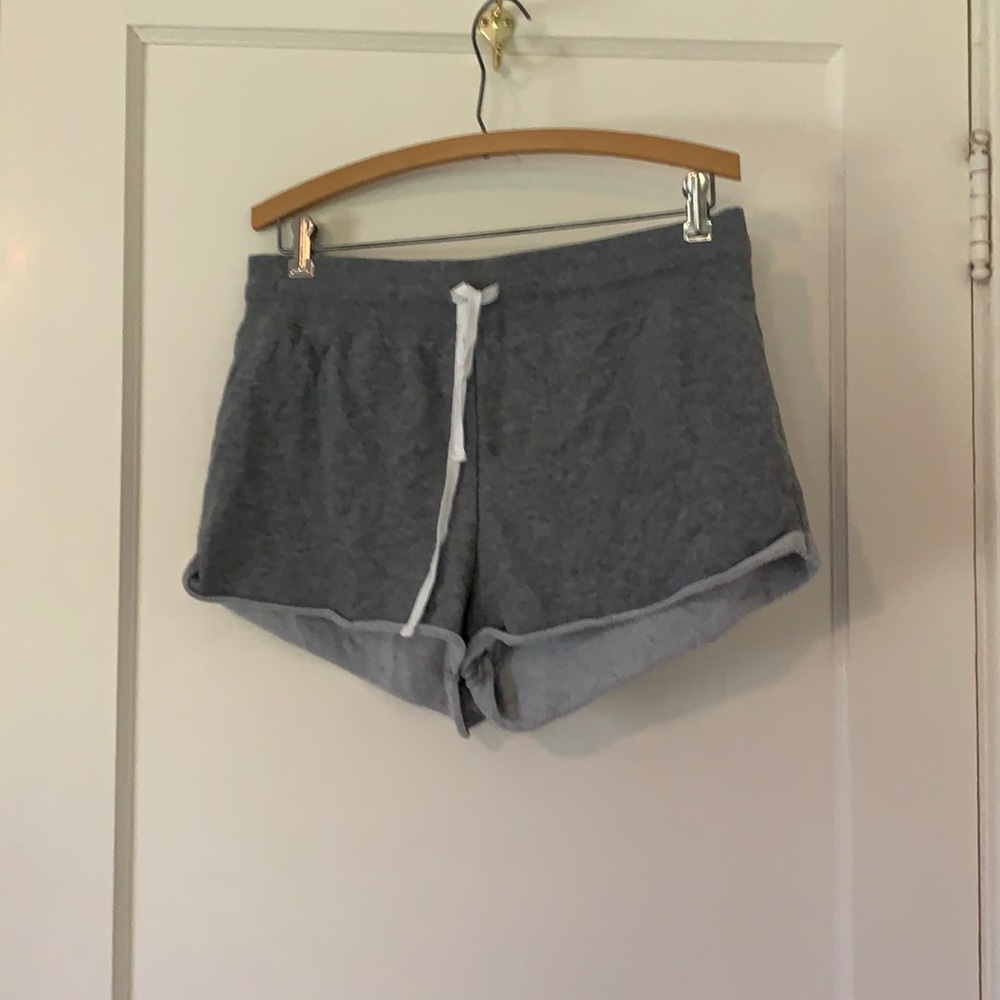 GARAGE Sweat Shorts